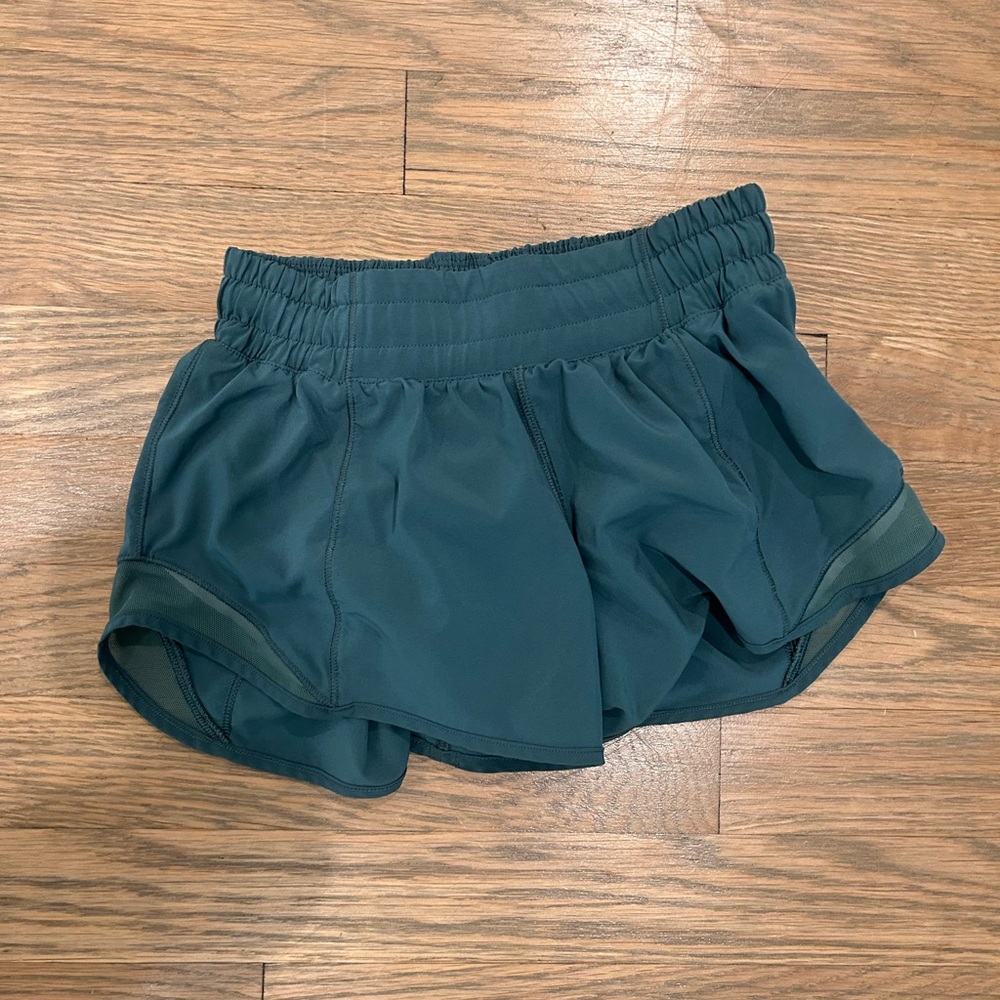 LULULEMON DISCONTINUED GREEN SHORTS